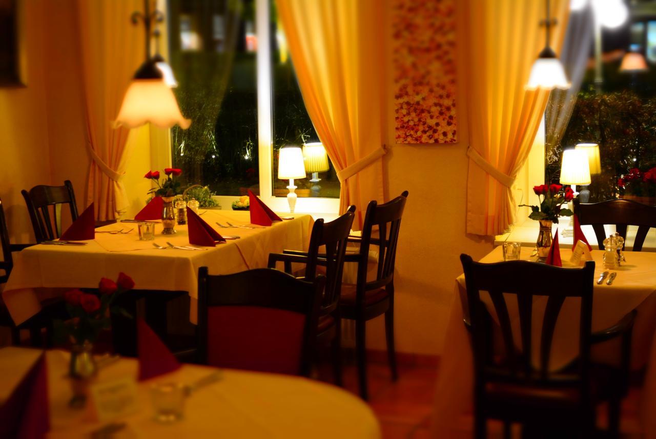 Klausdorfer Hof Hotel Schwentinental Buitenkant foto