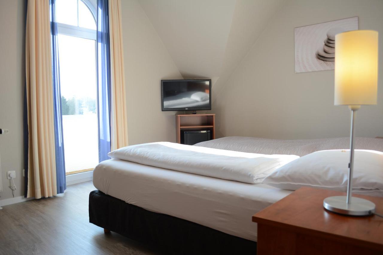 Klausdorfer Hof Hotel Schwentinental Buitenkant foto